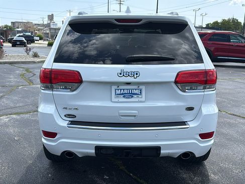 Used 2019 Jeep Grand Cherokee Overland AWD/4WD image 8