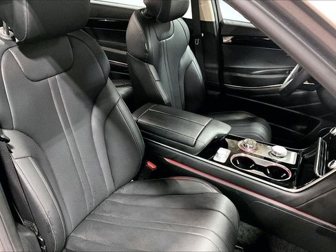 Used 2025 Genesis GV80 2.5T Standard AWD/4WD image 8