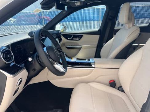 Certified 2023 Mercedes-Benz GLC 300 image 19