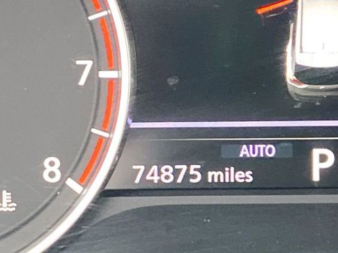 Used 2021 Nissan Rogue SV image 12