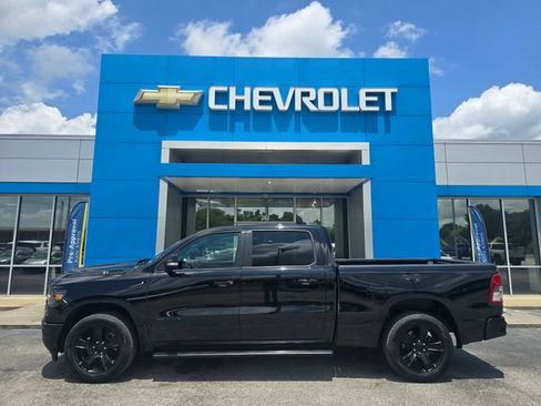 Used 2020 RAM 1500 Big Horn AWD/4WD image 2