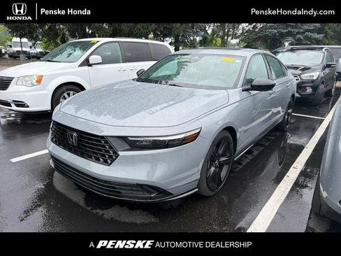 Used 2023 Honda Accord Sport image 1