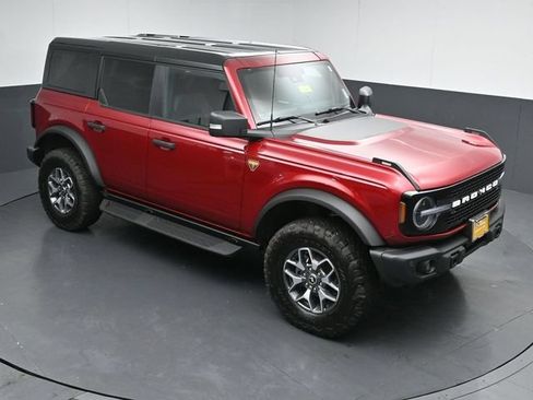 Certified 2025 Ford Bronco Badlands AWD/4WD image 42