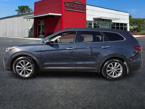 Used 2017 Hyundai Santa Fe SE w/ SE Premium Package 02 image 2