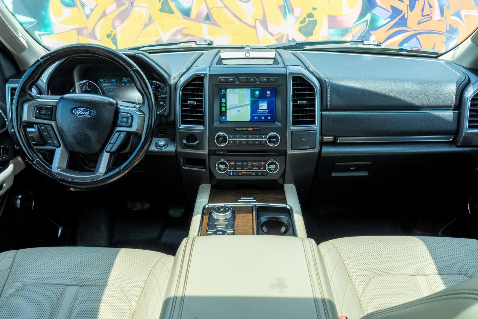 Used 2018 Ford Expedition Max Platinum AWD/4WD image 13