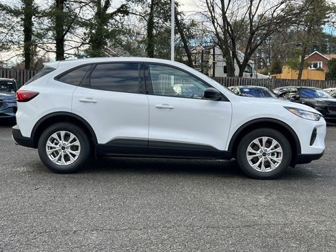 New 2026 Ford Escape Active image 3
