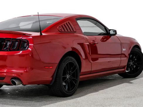 Used 2013 Ford Mustang GT Premium w/ Electronics Pkg image 15