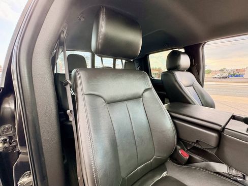 Used 2014 Ford F150 Lariat w/ Equipment Group 501A Mid AWD/4WD image 29