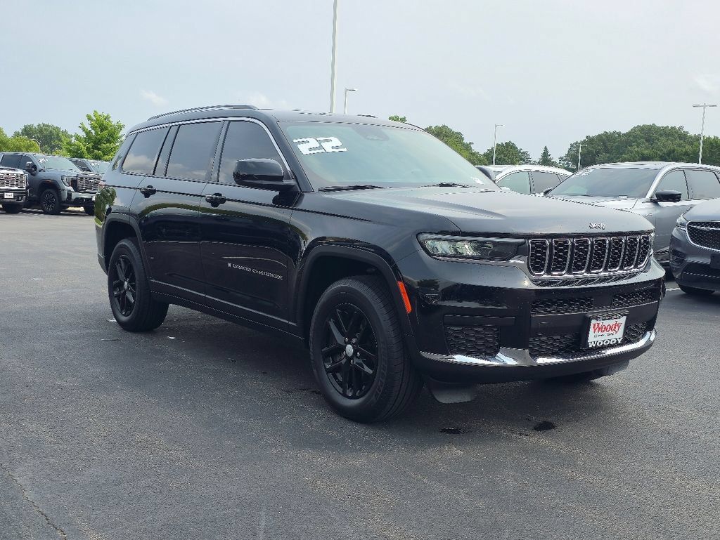 Used 2022 Jeep Grand Cherokee L Laredo w/ Luxury Tech Group I AWD/4WD image 6