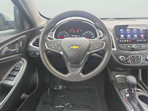 Used 2024 Chevrolet Malibu LT image 12