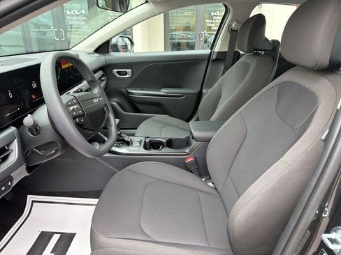 New 2026 Kia K4 FWD image 27