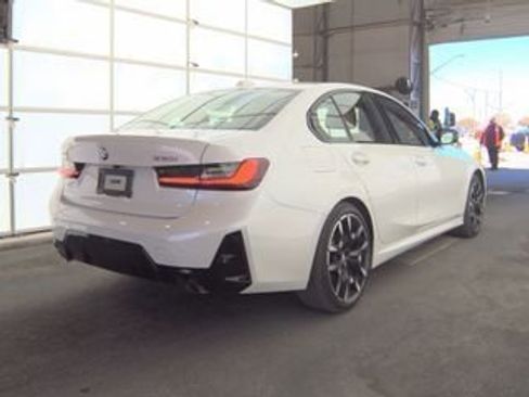 Used 2025 BMW 330i xDrive Sedan w/ M Sport Package image 10
