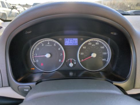 Used 2011 Hyundai Accent GLS w/ Premium Pkg 4 image 19