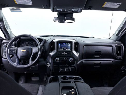 Used 2024 Chevrolet Silverado 1500 Custom AWD/4WD image 25
