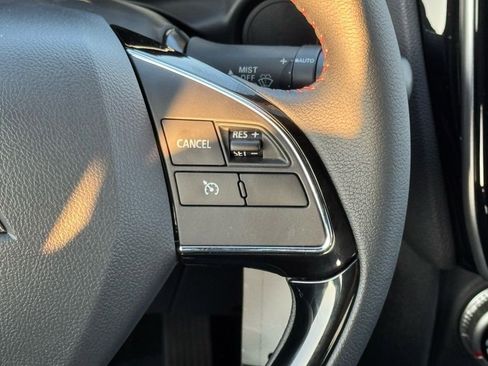 Used 2025 Mitsubishi Outlander Sport AWD image 27