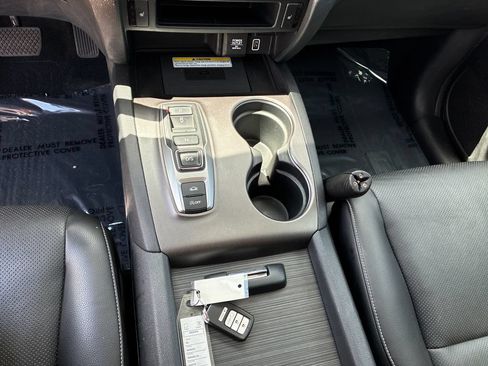 Used 2022 Honda Ridgeline RTL-E image 15