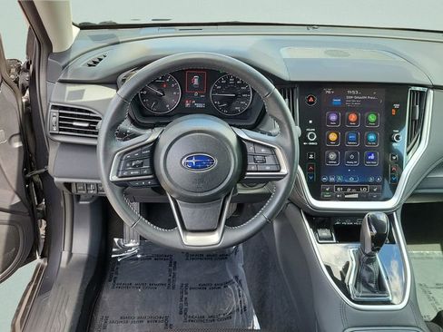 Used 2024 Subaru Outback Premium image 15