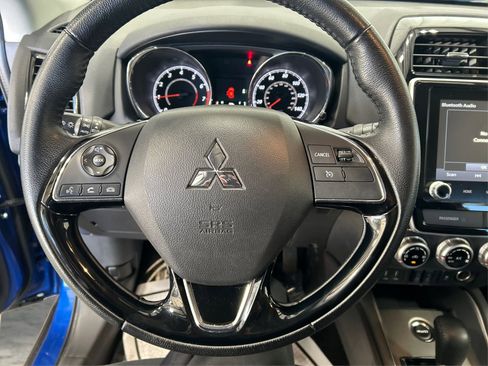 Used 2024 Mitsubishi Outlander Sport SE image 16