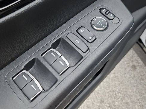 Used 2025 Honda CR-V Sport Touring image 33