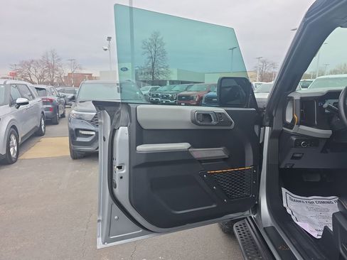 Certified 2022 Ford Bronco Badlands image 14