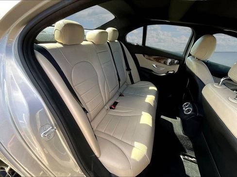 Used 2020 Mercedes-Benz C 300 Sedan image 23