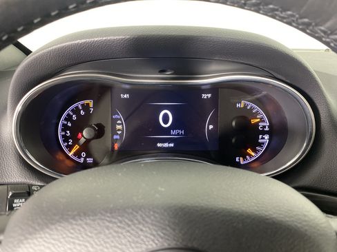 Used 2020 Jeep Grand Cherokee Limited AWD/4WD image 23