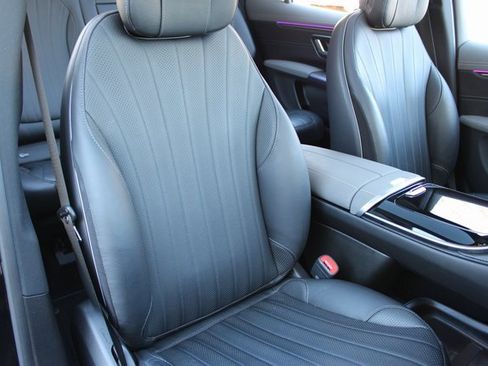 Used 2023 Mercedes-Benz EQS 450+ 4MATIC SUV image 15