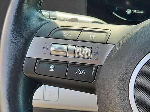 Used 2024 Hyundai Kona Limited AWD/4WD image 21