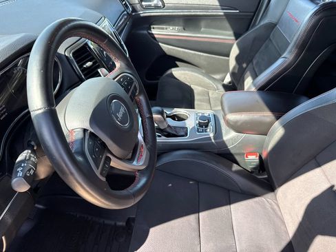 Used 2021 Jeep Grand Cherokee Trailhawk AWD/4WD image 22