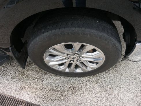 Used 2024 Ford F150 Lariat w/ Equipment Group 502A High image 2