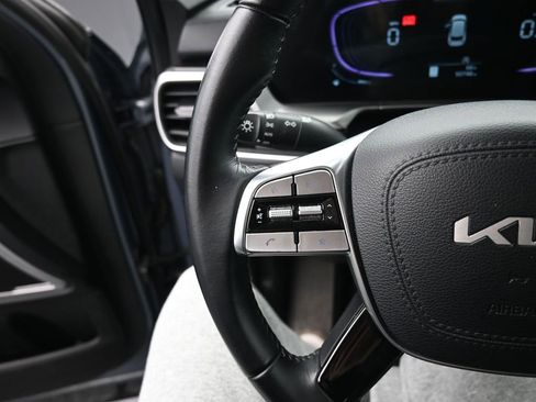 Used 2025 Kia Telluride S image 34