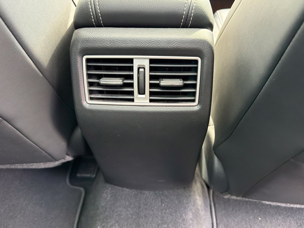 Used 2017 Nissan Maxima Platinum FWD image 24