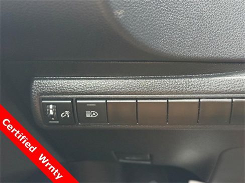 Used 2024 Toyota Corolla LE image 30