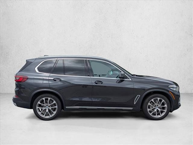 Used 2022 BMW X5 sDrive40i w/ Premium Package RWD image 4