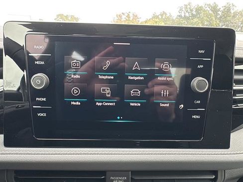 New 2026 Volkswagen Jetta SEL FWD image 20
