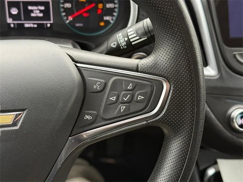 Used 2024 Chevrolet Malibu LT image 20