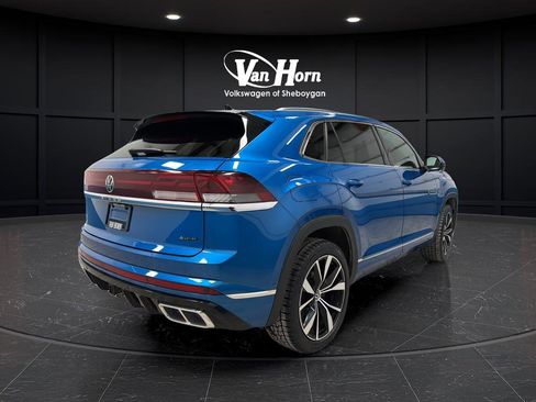 Used 2024 Volkswagen Atlas Cross Sport SEL Premium R-Line image 3