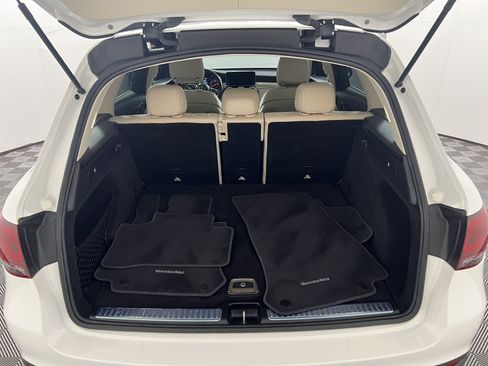Used 2022 Mercedes-Benz GLC 300 image 19