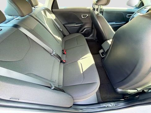 New 2026 Kia K4 LXS FWD image 23