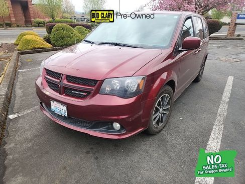 Used 2019 Dodge Grand Caravan GT image 1