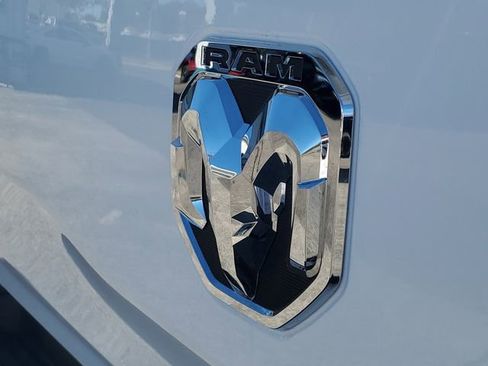 Used 2021 RAM 1500 Big Horn image 7