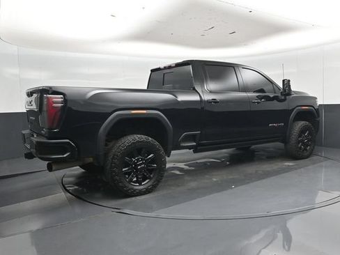 Used 2025 GMC Sierra 3500 AT4 w/ AT4 Premium Plus Package AWD/4WD image 28