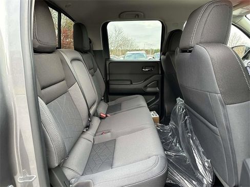 New 2026 Nissan Frontier SV w/ SV Convenience Package image 11