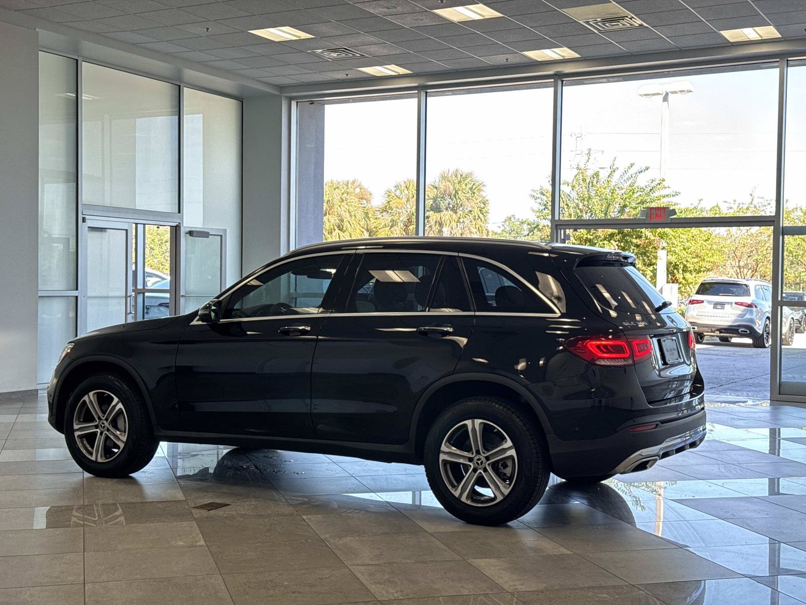 Certified 2022 Mercedes-Benz GLC 300 image 27