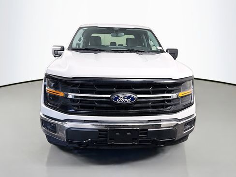 Used 2024 Ford F150 XLT image 2