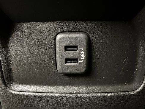 Used 2019 GMC Acadia SLE w/ Driver Alert Package I image 11