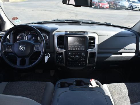 Used 2016 RAM 1500 Big Horn image 3