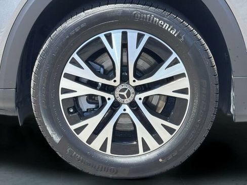 Used 2026 Mercedes-Benz GLB 250 image 34