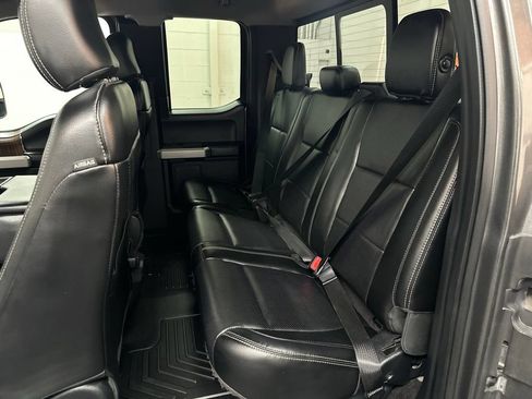 Used 2016 Ford F150 Lariat AWD/4WD image 22