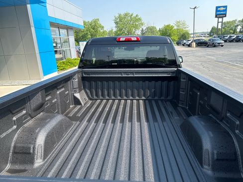 New 2025 Chevrolet Silverado 1500 W/T w/ WT Value Package image 14